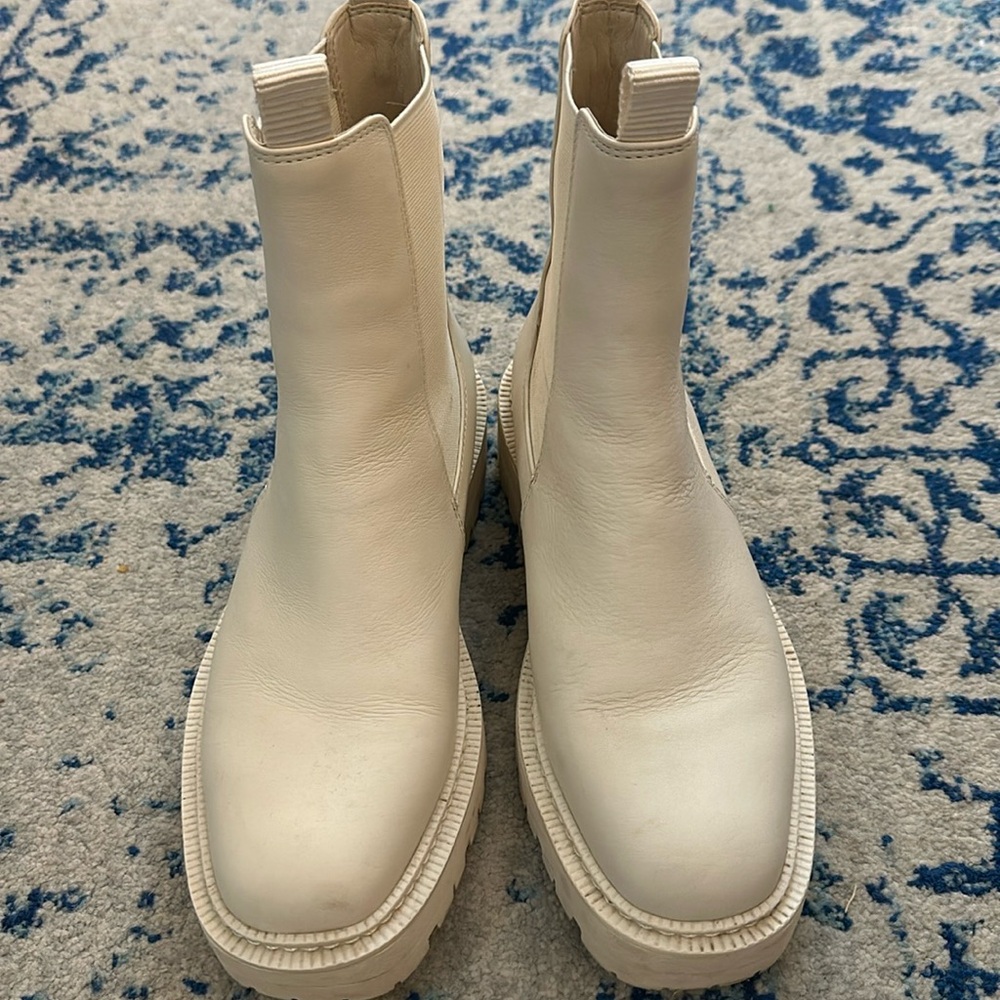 Sam Edelman Laguna Boot - Picture 1 of 4